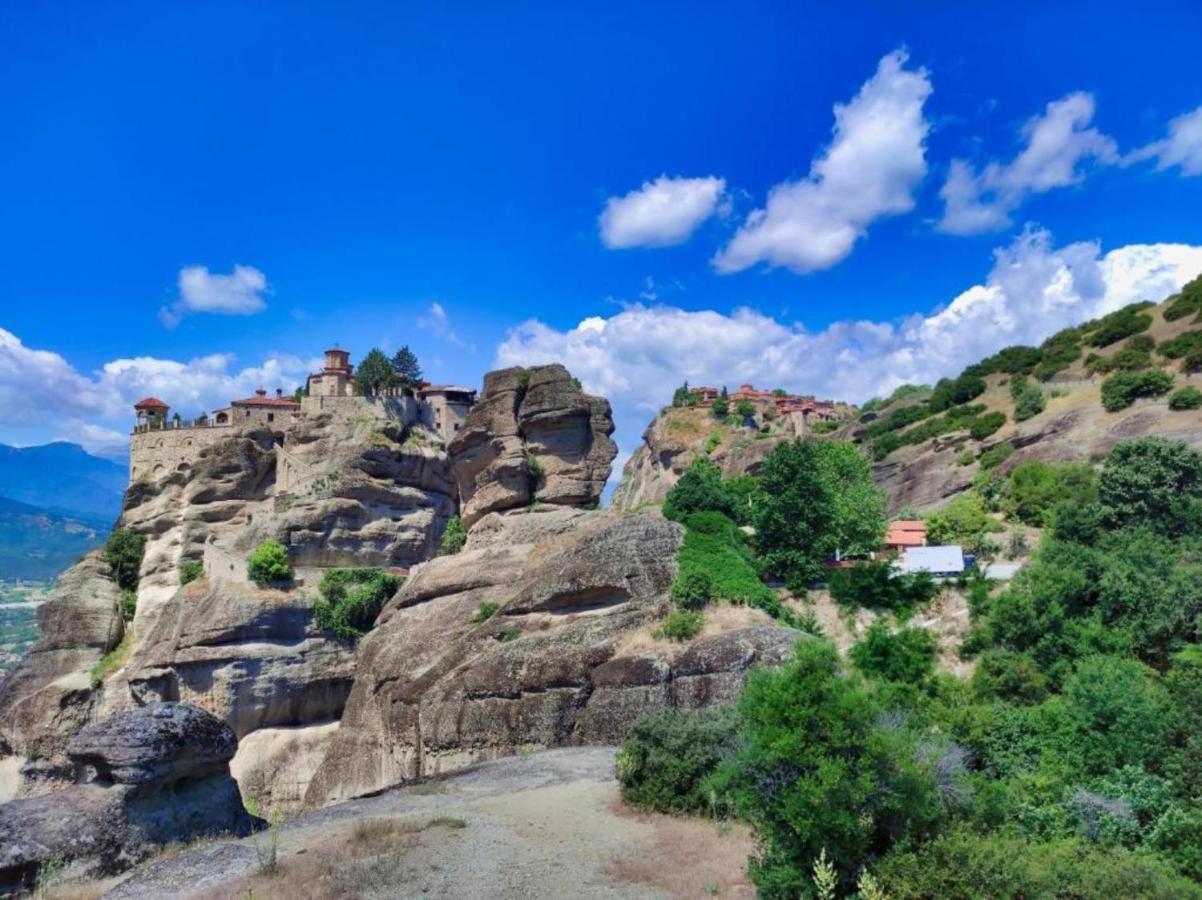 Апартаменты Enjoy Meteora Two Калампака Экстерьер фото