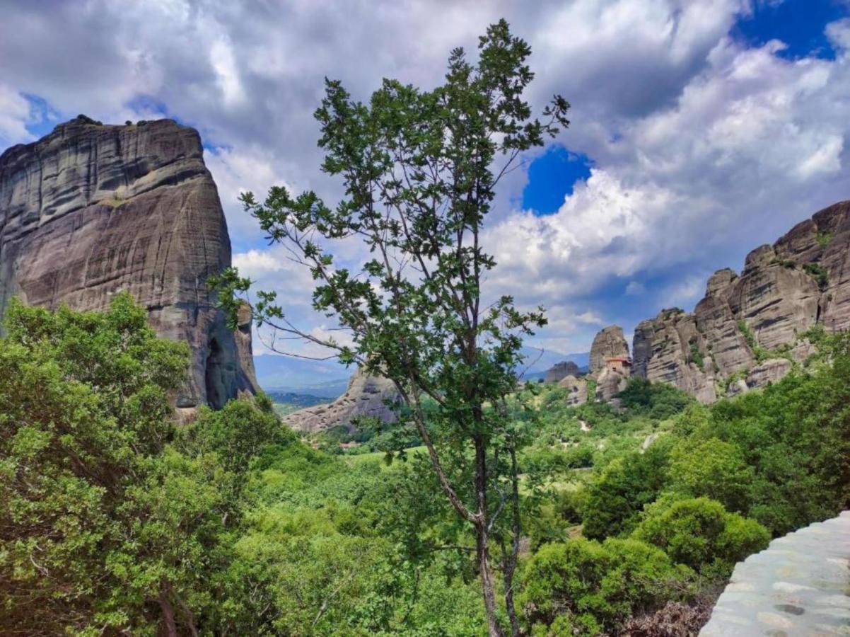 Апартаменты Enjoy Meteora Two Калампака Экстерьер фото